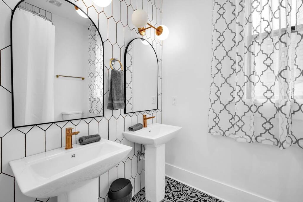 Modern Living In Thomas Square! * Savannah